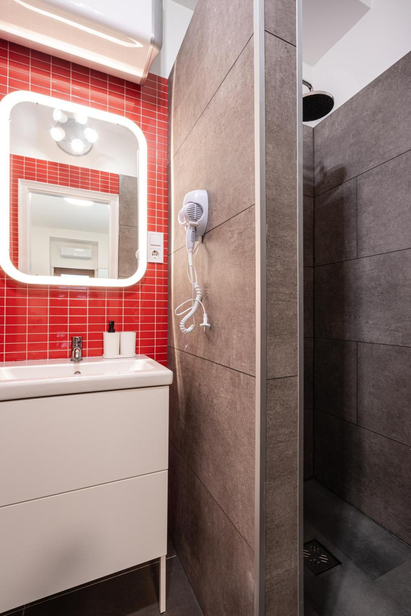 R10- Boutique Apartments, Best Location. By Bqa Budapest Exteriör bild